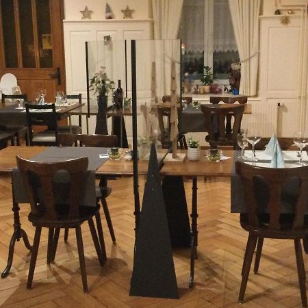 Hotel Restaurant Raben Linthal Exterior photo