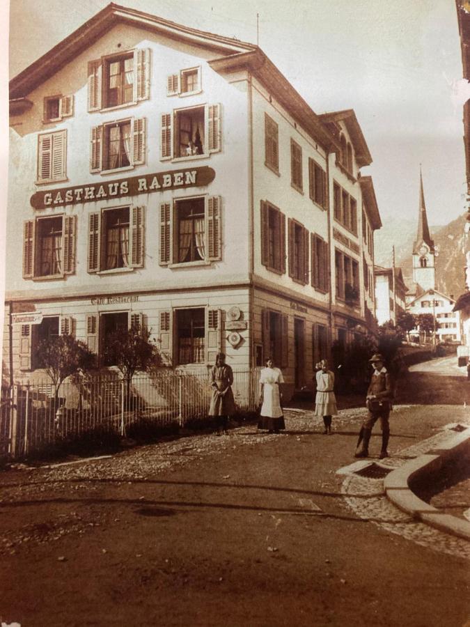 Hotel Restaurant Raben Linthal Exterior photo